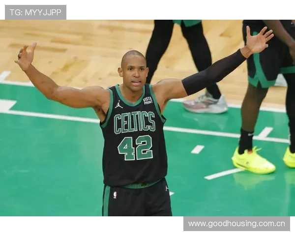 勇士补强关键在防守与投射梅尔顿霍福德成理想拼图