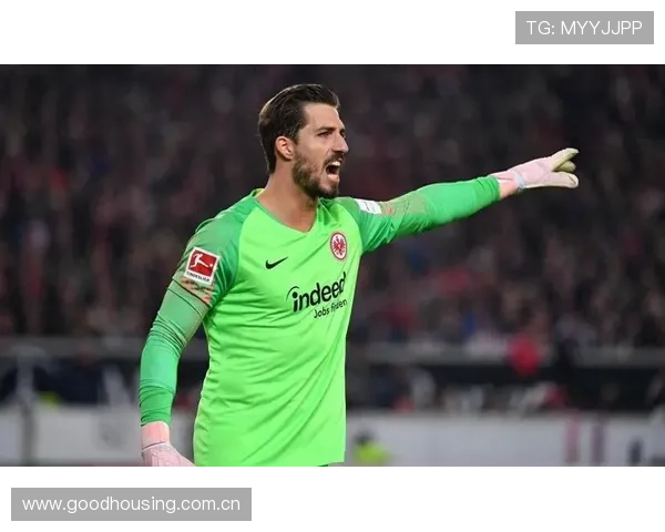 德甲门神特拉普抵达巴黎接受体检即将签约巴黎FC三年再战法甲赛场