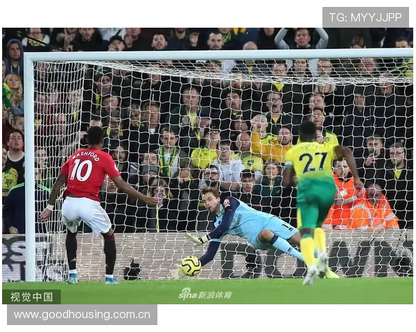 曼联训练迎利好消息万纳恢复有球训练帕夫洛维奇回归参与合练 曼联训练迎利好消息万纳恢复有球训练帕夫洛维奇回归参与合练