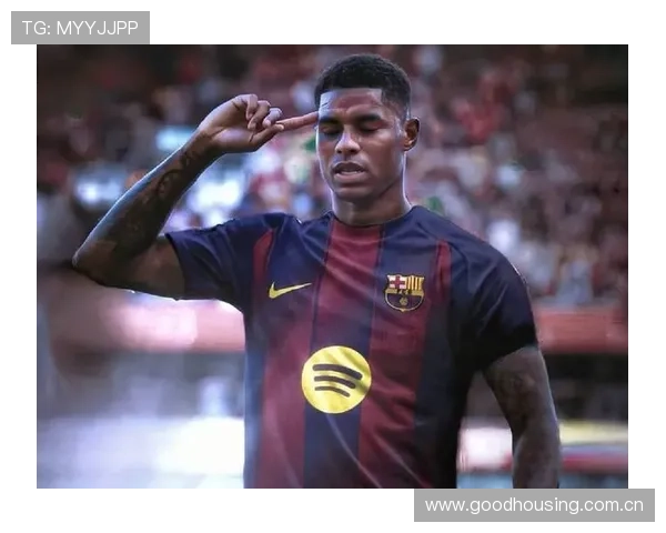 拉什福德专访:无惧位置变化 亚马尔有潜力赢得金球奖 拉什福德专访:无惧位置变化 亚马尔有潜力赢得金球奖