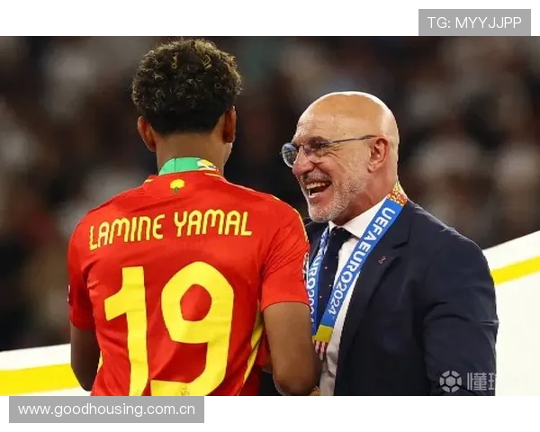 德拉富恩特盼罗德里卡瓦哈尔出战世界杯盛赞亚马尔必将改写历史 德拉富恩特盼罗德里卡瓦哈尔出战世界杯盛赞亚马尔必将改写历史