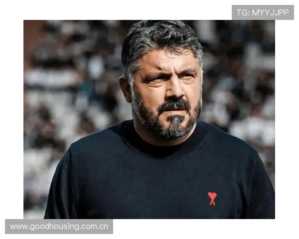 意大利教练组访问亚特兰大训练基地 加图索布冯博努奇共聚一堂 意大利教练组访问亚特兰大训练基地 加图索布冯博努奇共聚一堂