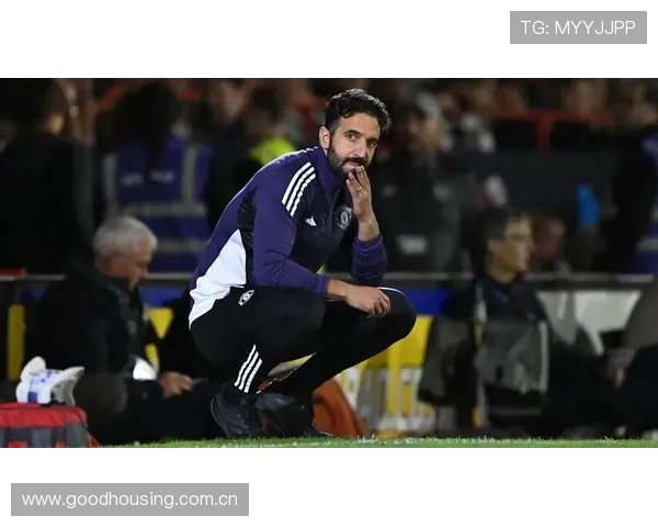 曼联清洗受阻阿莫林强硬立场致锋线十将滞留球队成负担 曼联清洗受阻阿莫林强硬立场致锋线十将滞留球队成负担