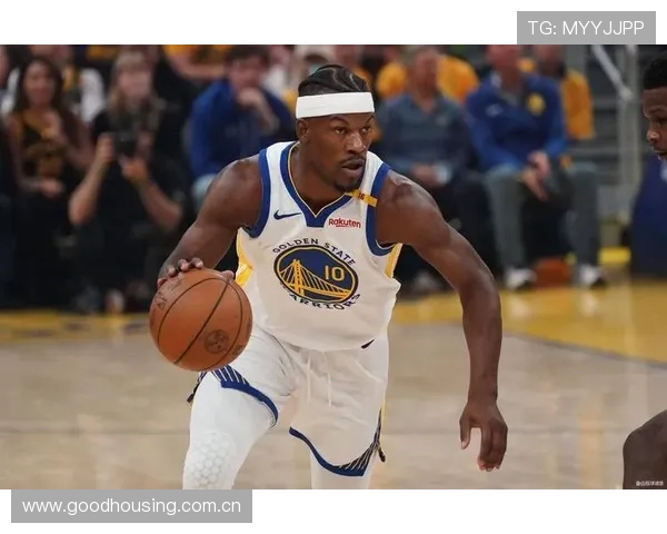 巴特勒晒训练视频宣告第15季开启全新JB4签名战靴同步亮相 巴特勒晒训练视频宣告第15季开启全新JB4签名战靴同步亮相